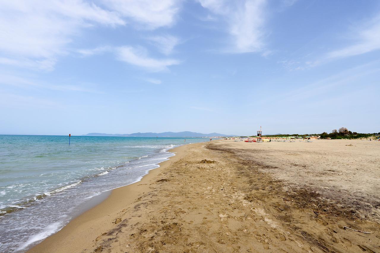 Hotel Grifone Principina a Mare Buitenkant foto