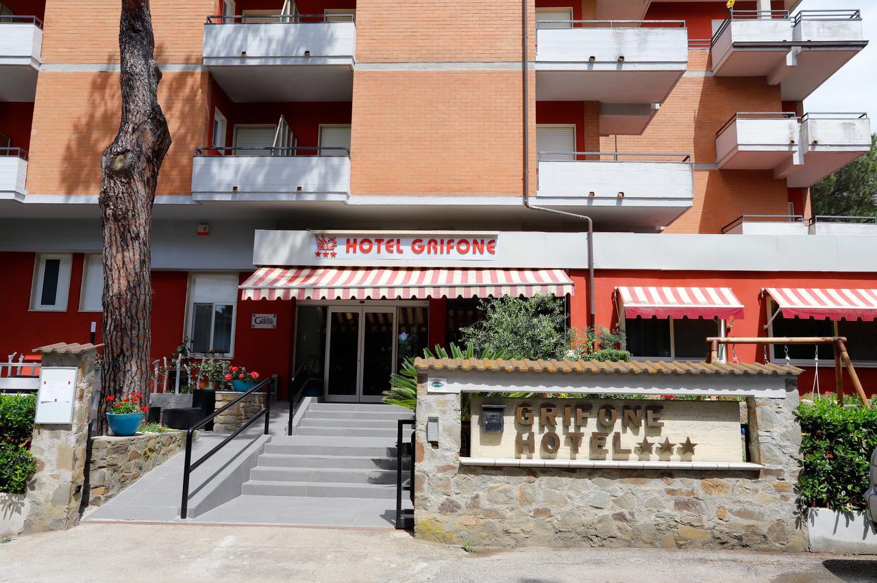Hotel Grifone Principina a Mare Buitenkant foto